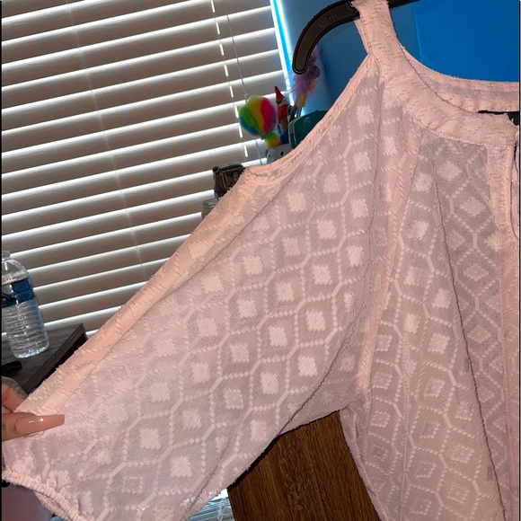 Top - Picture 2 of 8